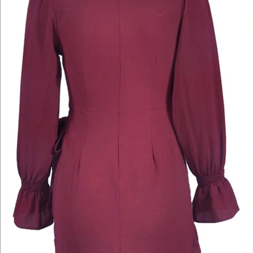 2/$40 VDAY Women wine red ruffle front wrap dress long sleeve burgundy medium - Picture 9 of 11